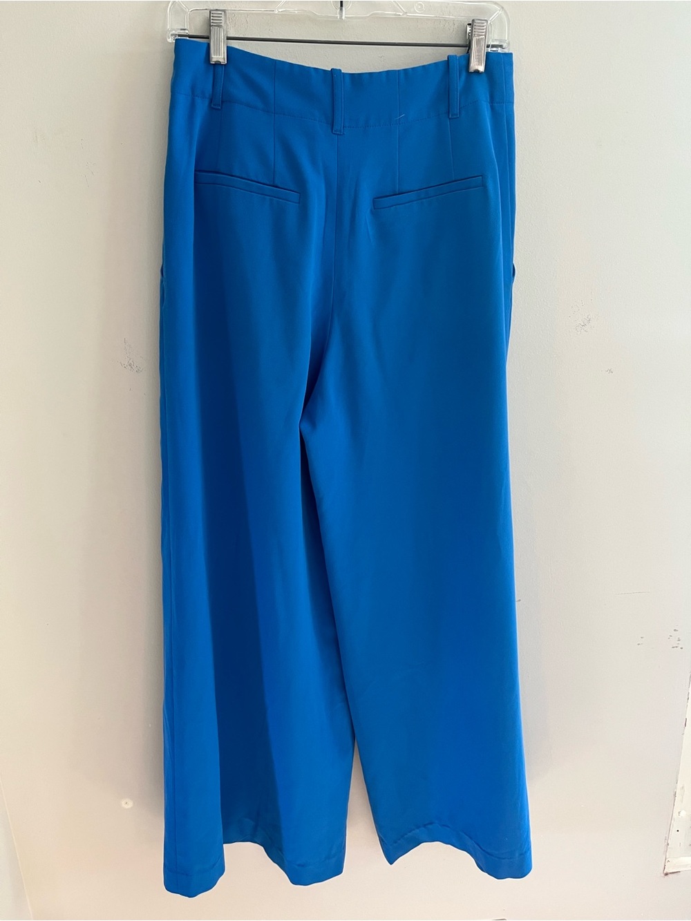 Alice and Olivia Trousers - Picture 2 of 6